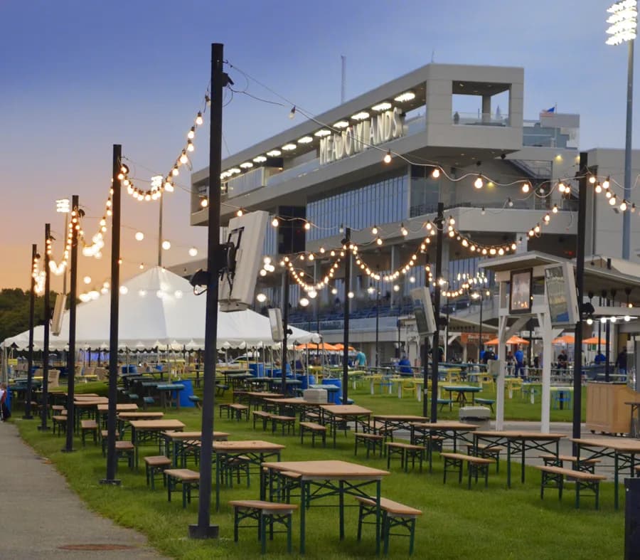 Meadowlands Racing & Entertainment