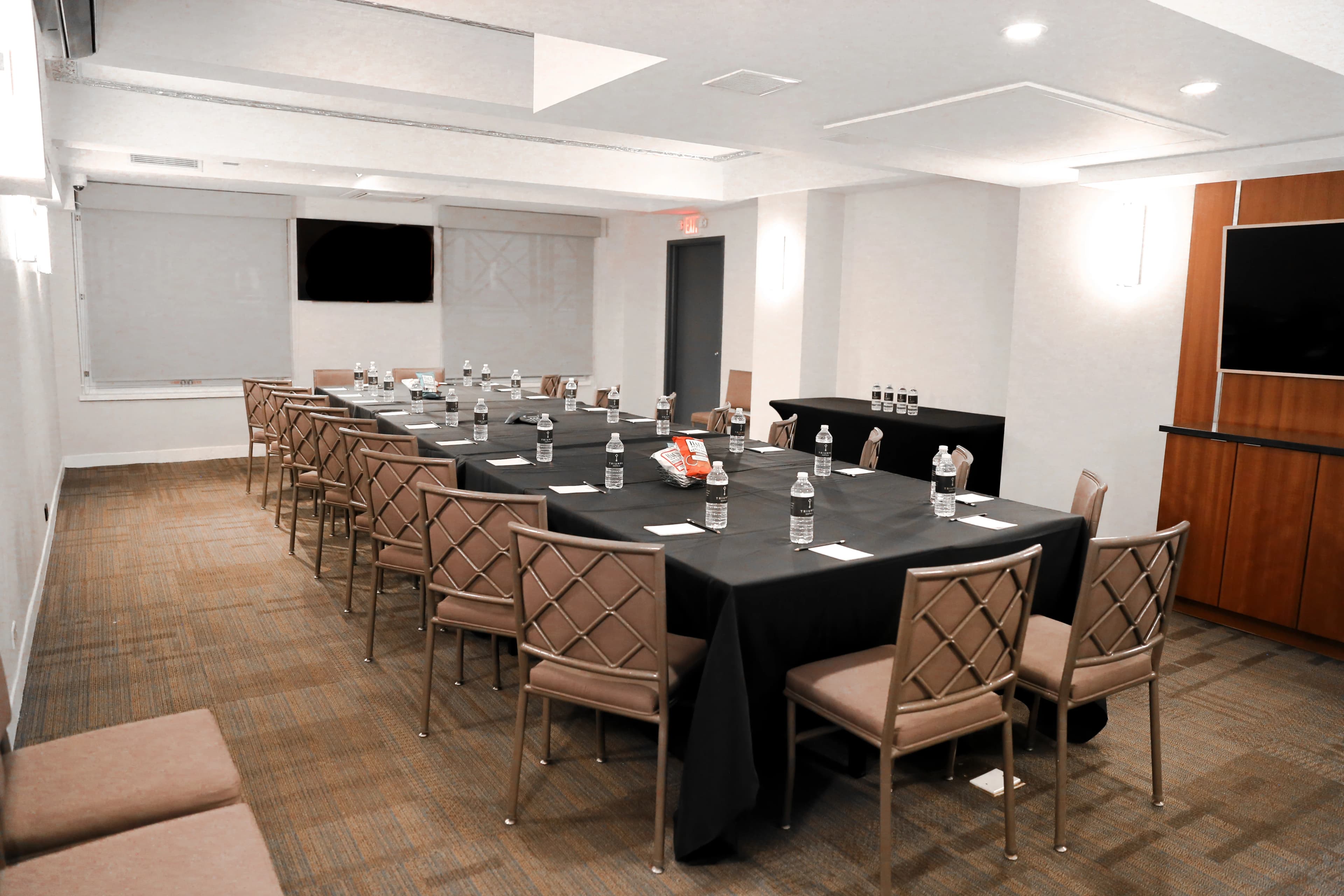 Hotel Edison (Broadway Meeting Room)