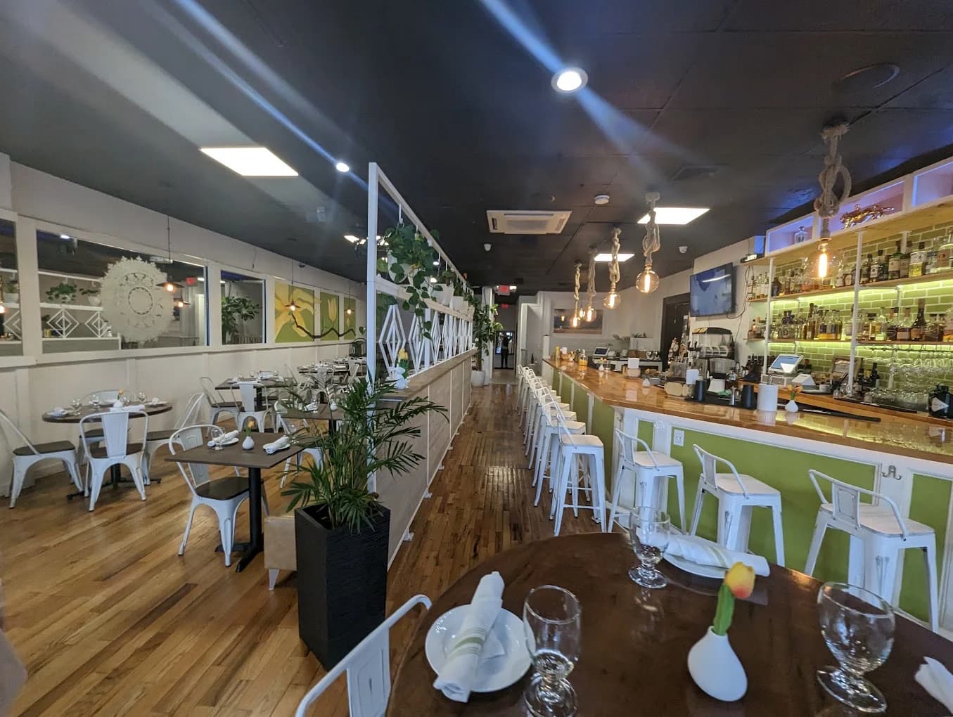 Alma Bistro, Cocina Latina
