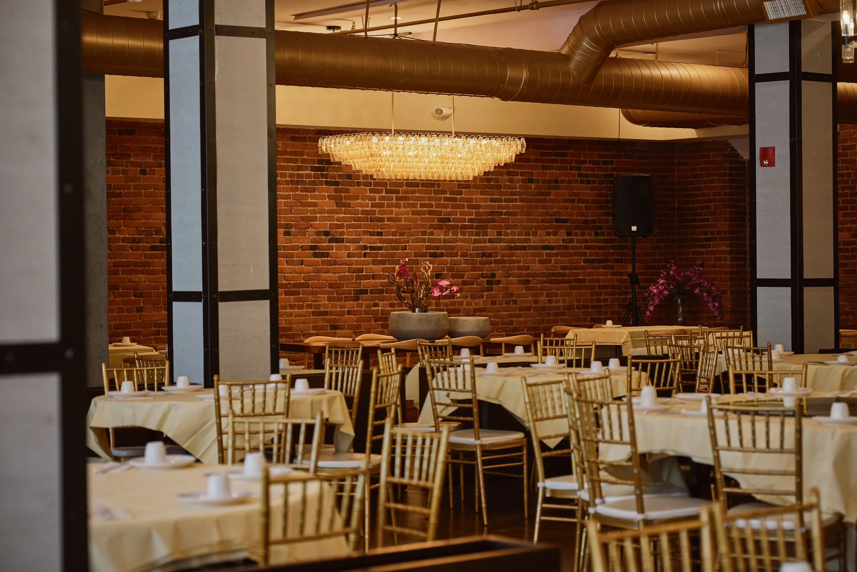 China Pearl Restaurant