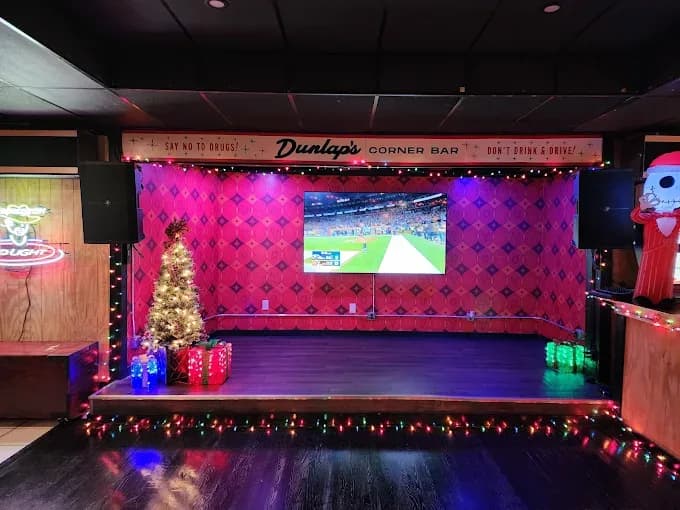 Dunlap's Corner Bar