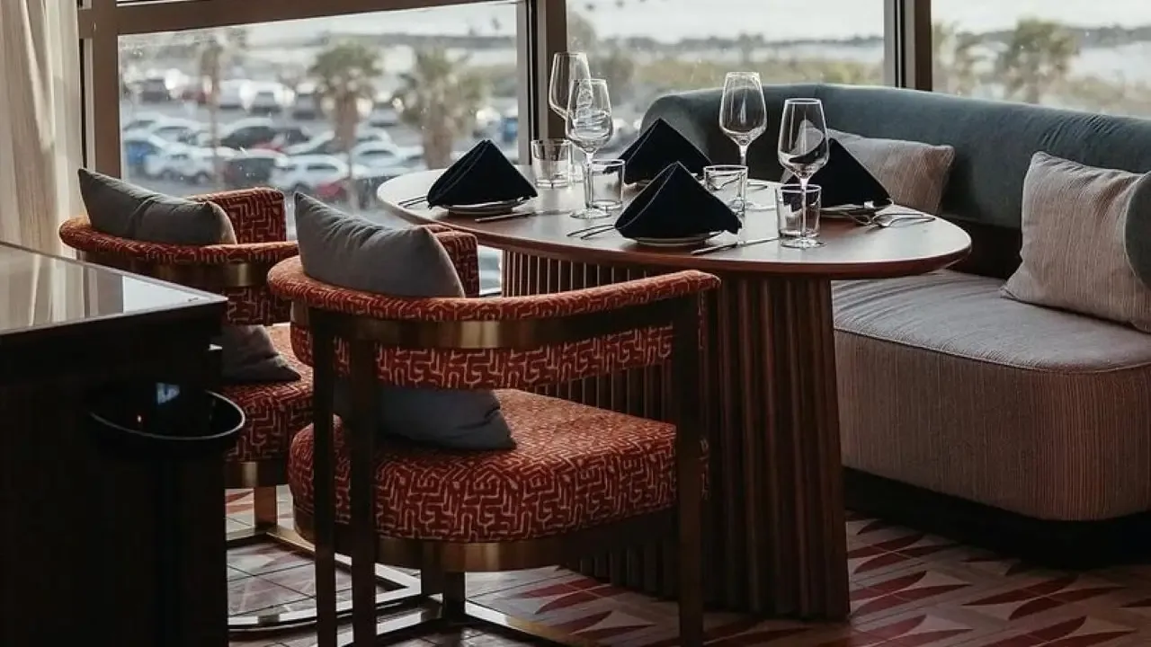 Ocean Seven Bar & Terrace: Clearwater