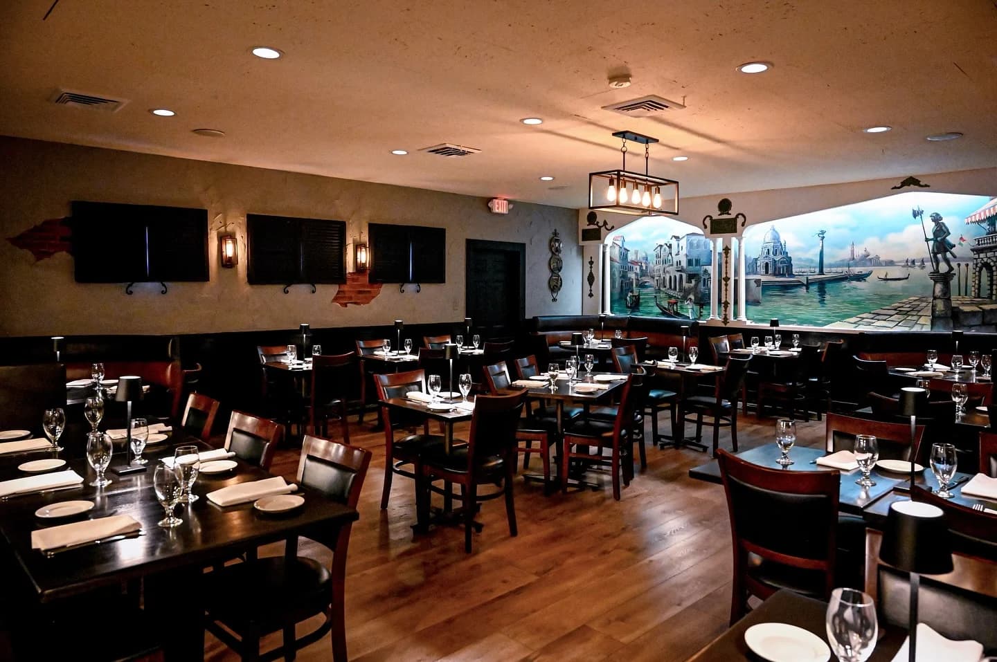 Maria's Trattoria