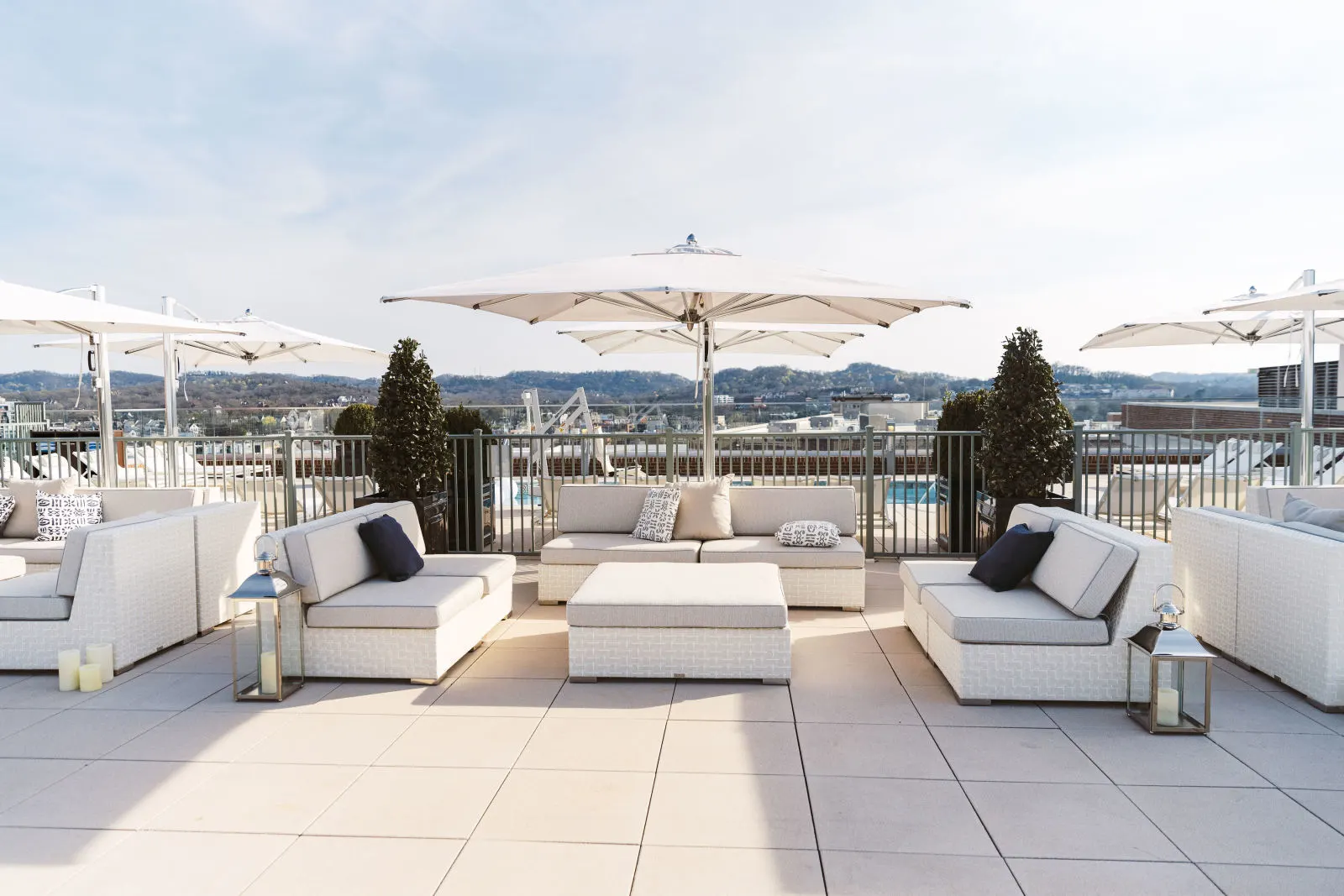Hilton Nashville Green Hills: Härth Restaurant and Skybar