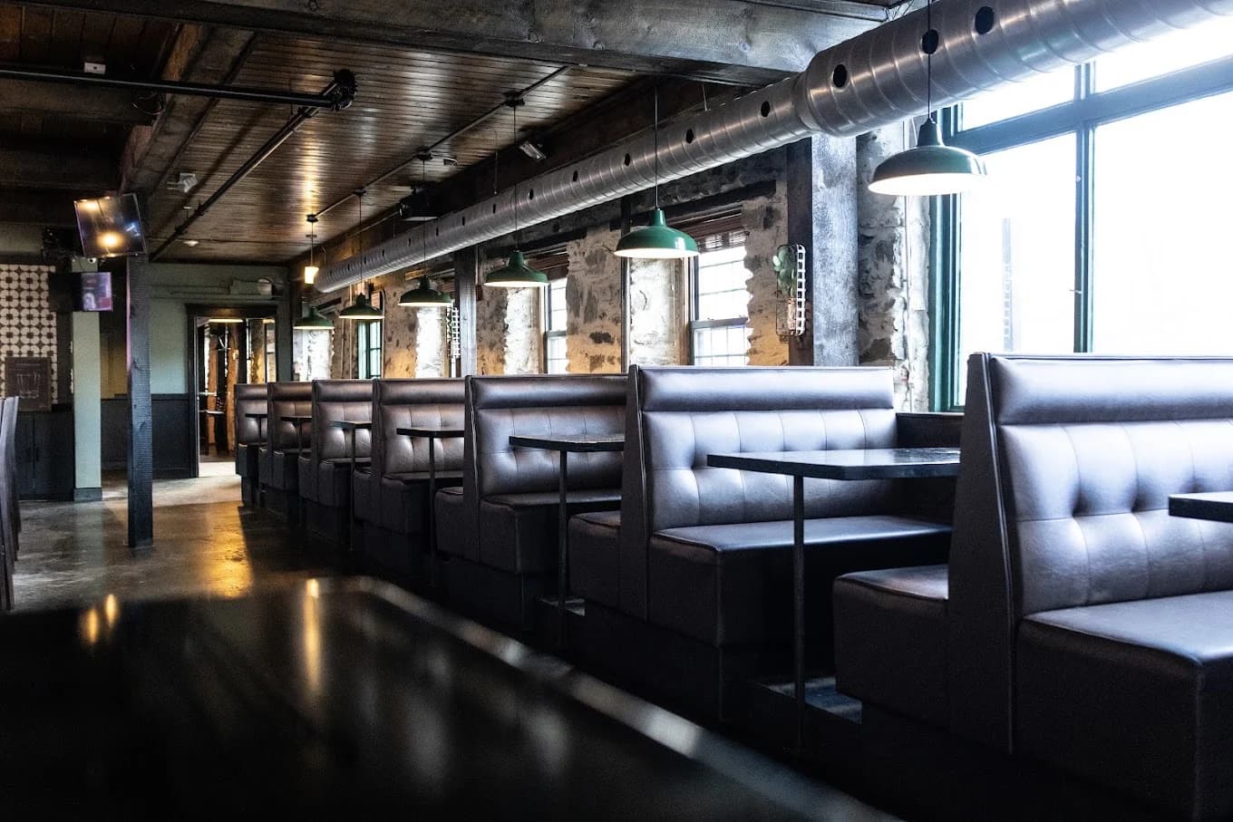 River Falls Restaurant