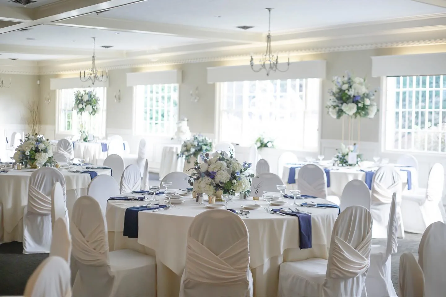 Meadow Brook Inn