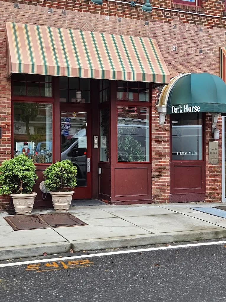 Dark Horse Restaurant