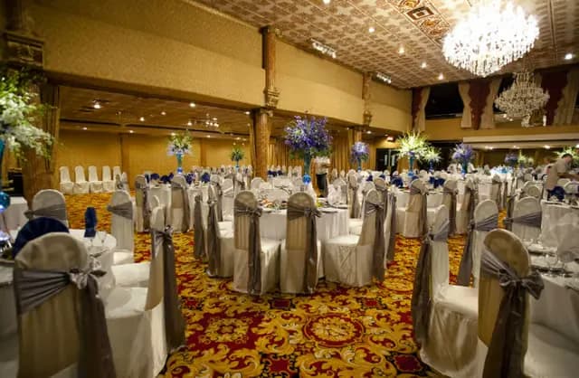 Golden Gates Restaurant