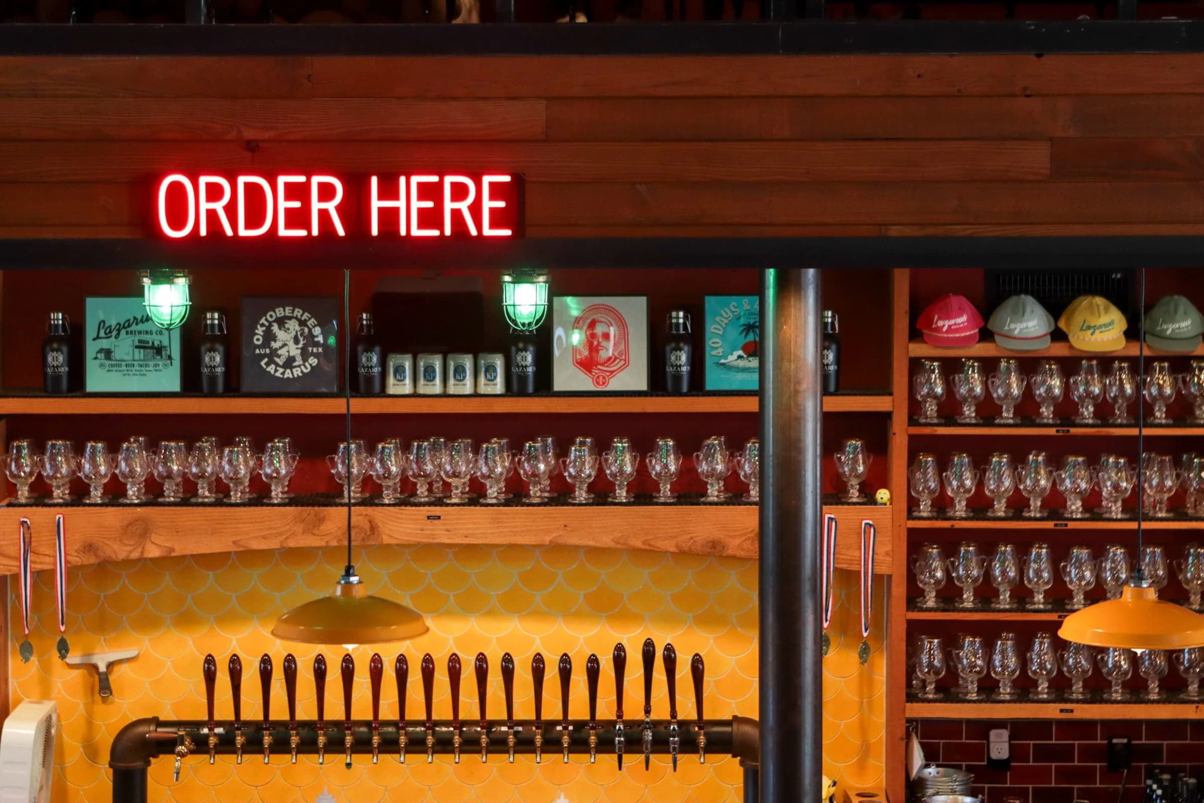 Lazarus Brewing: Airport Blvd