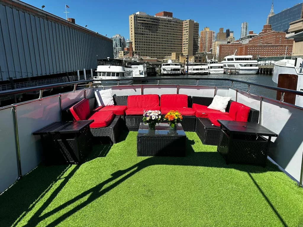 Pangea NYC Yacht Charter
