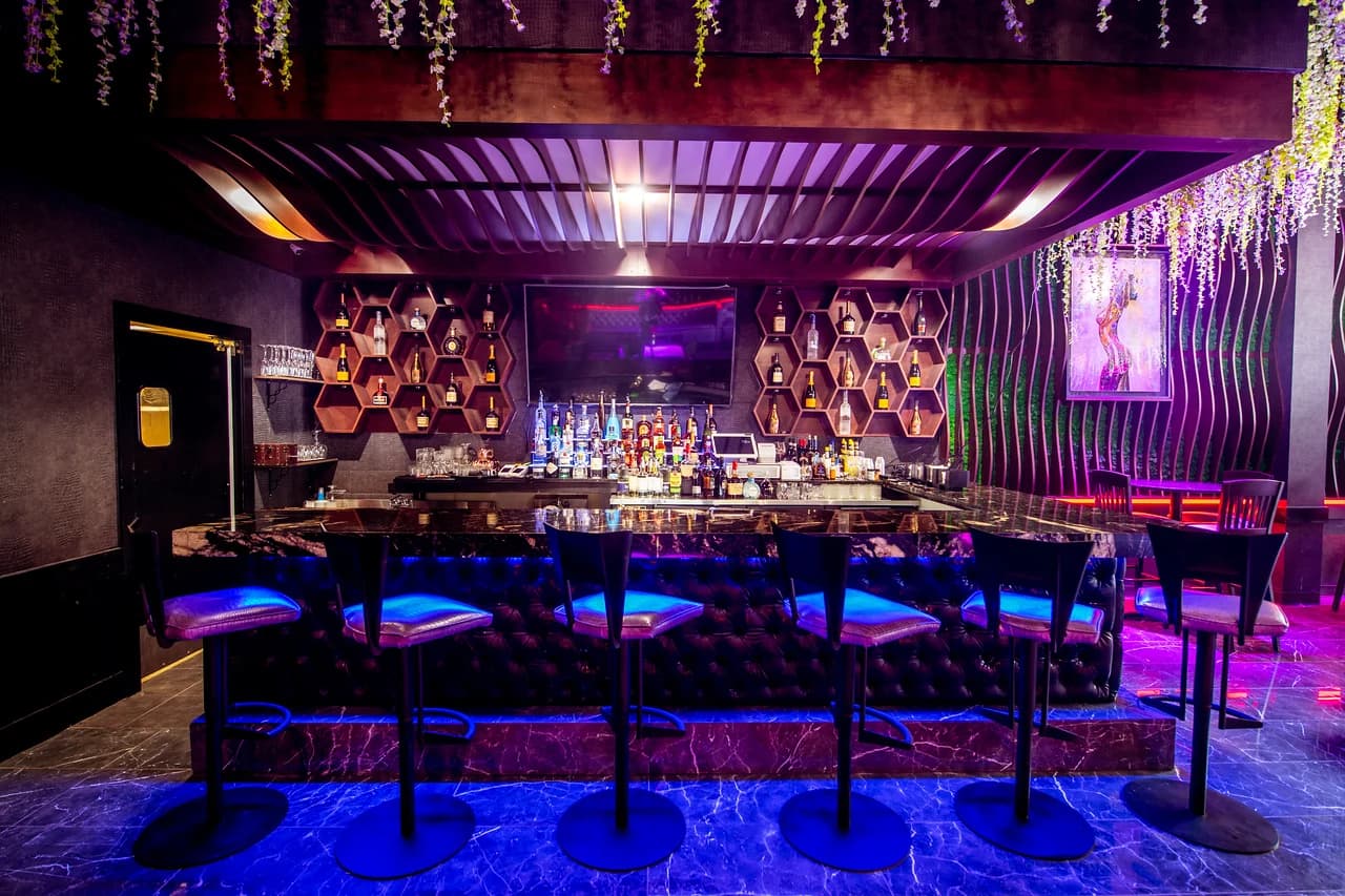 Vanity Restaurant and Bar