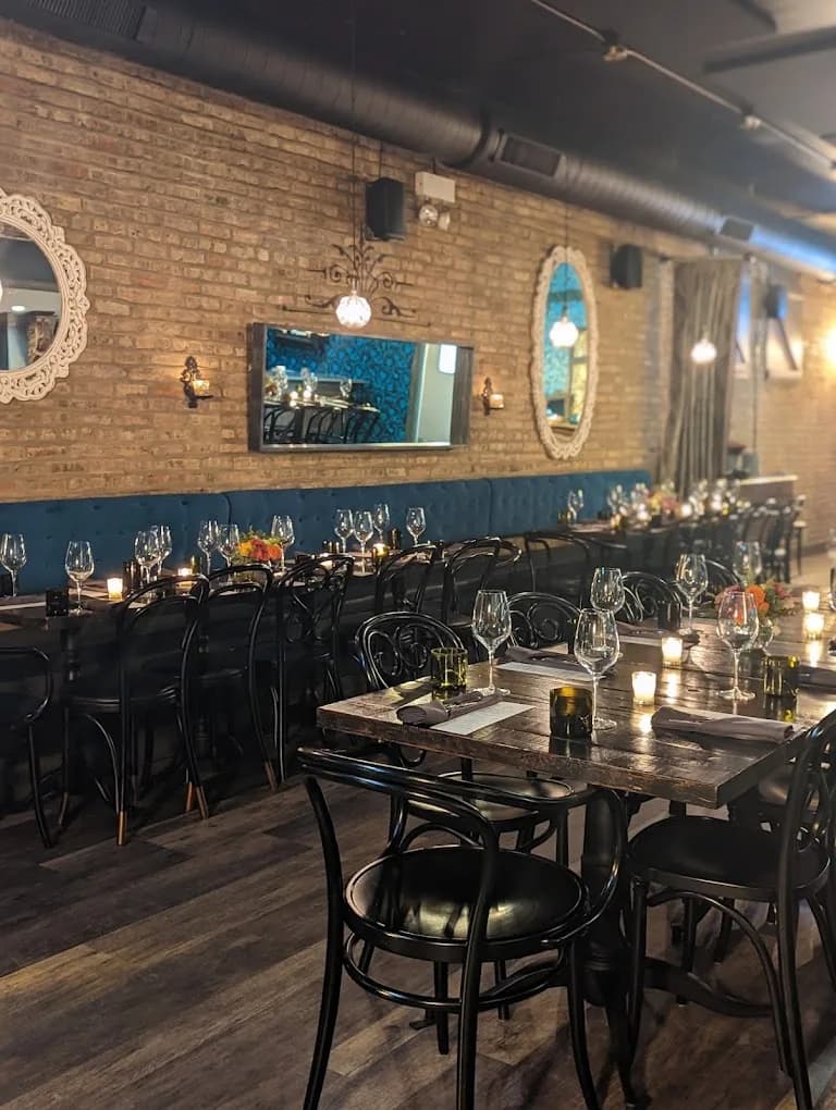 Uvae Kitchen Wine Bar