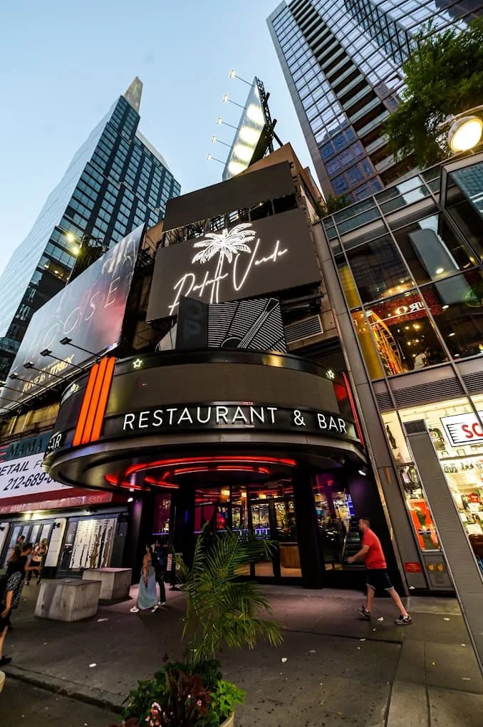 Dramma Times Square