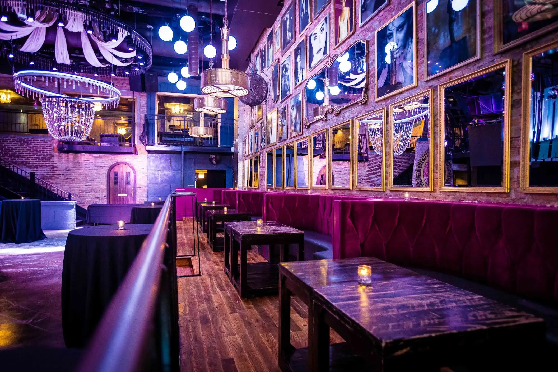 Joy District
