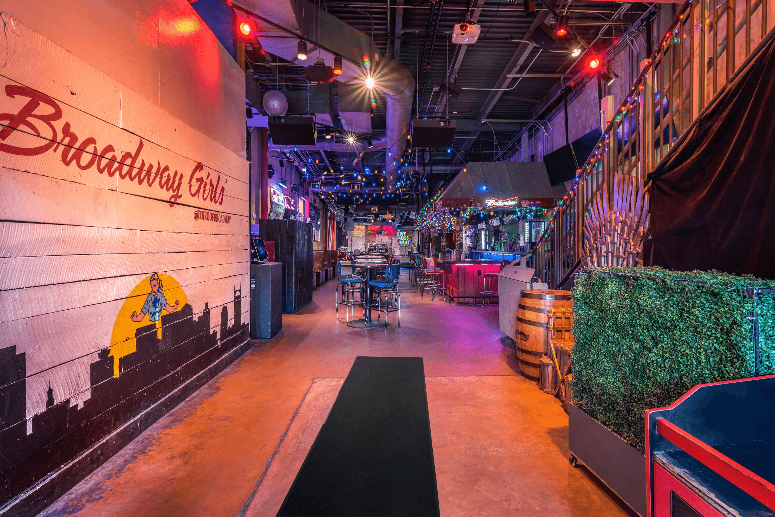Tin Roof: Nashville - Broadway