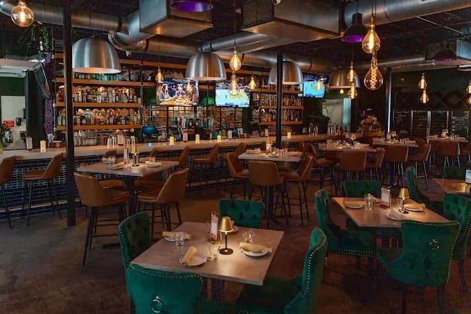 Laudy Bar Craft Kitchen