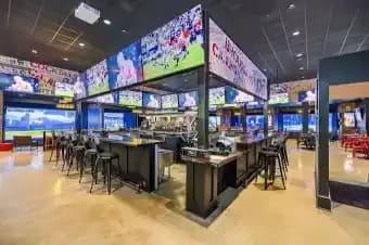 Loft18 Broussard