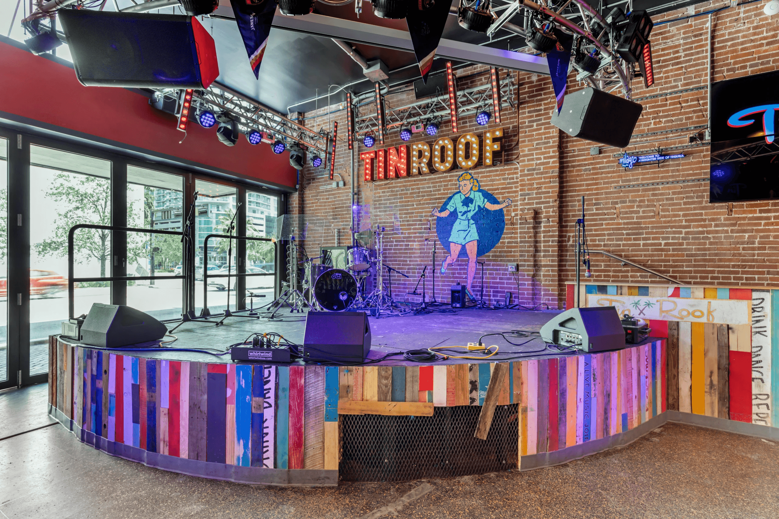 Tin Roof: Fort Lauderdale